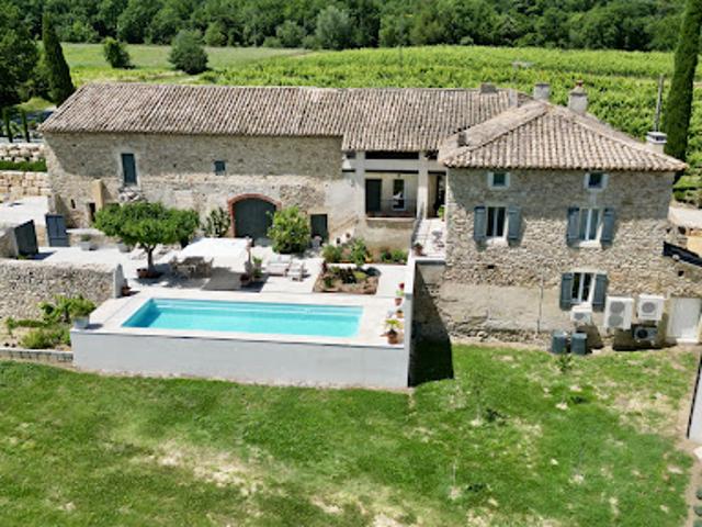 Maison vente à Nîmes, Vénéjan