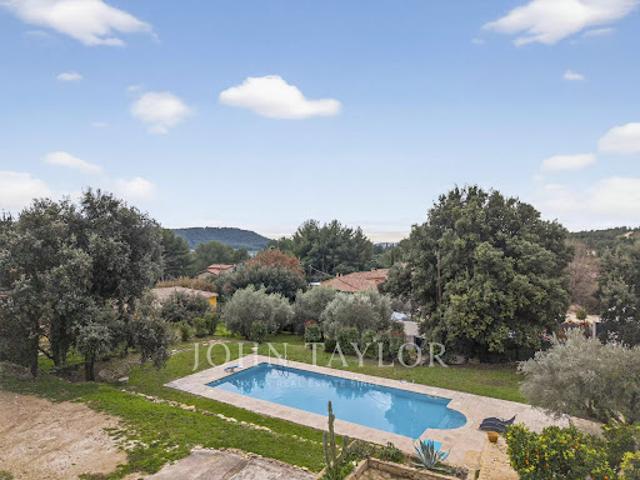 Maison vente à Arrondissement de Toulon, La Cadière-d'azur