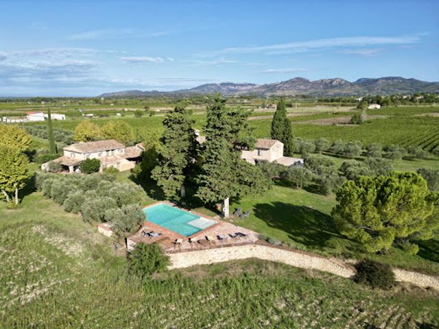 Maison vente à Carpentras, Crillon-le-brave