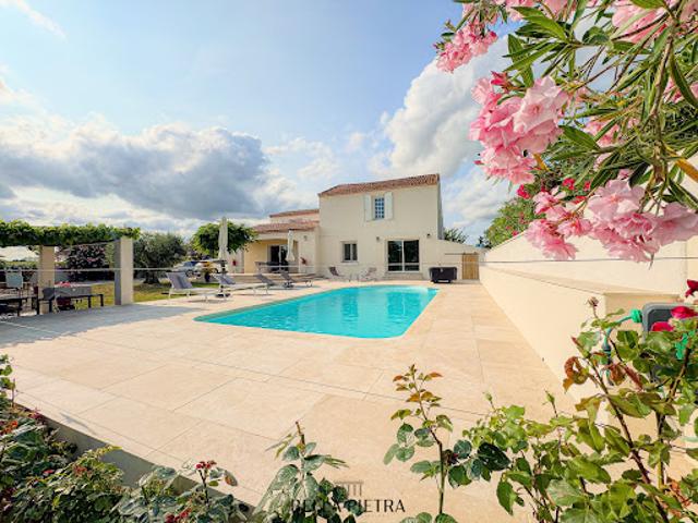 Maison vente à Aimargues