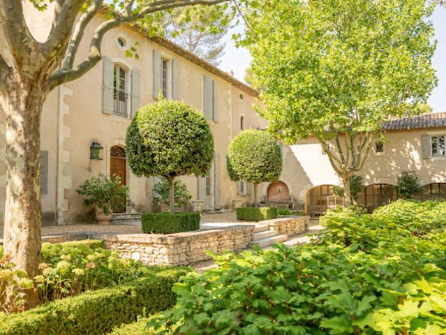 Maison vente à Saint-Étienne-du-Grès, Bouches-du-Rhône