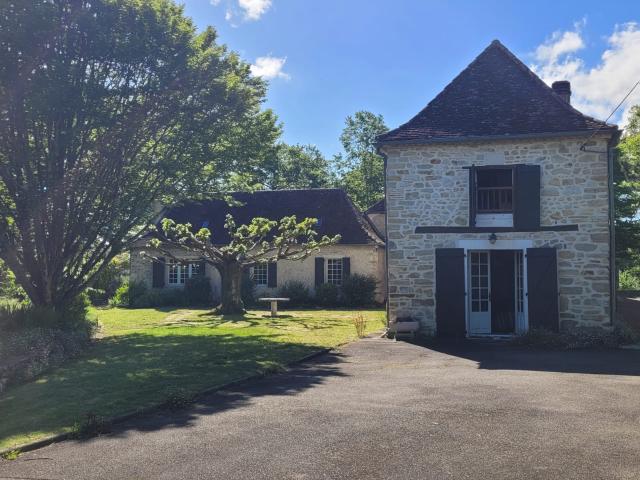 Maison vente à Oloron-Sainte-Marie, Sauveterre-de-béarn