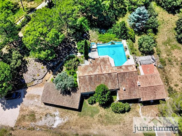 Maison vente à Carpentras, Uchaux