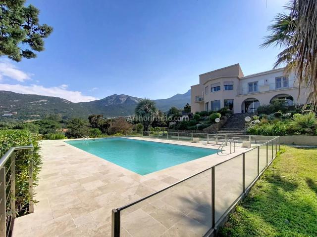 Maison vente à Calvi