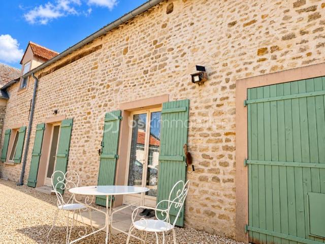 Ferme vente à Yèvre-la-Ville