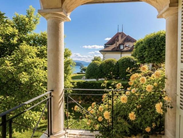Haus mieten in Coppet, Waadt