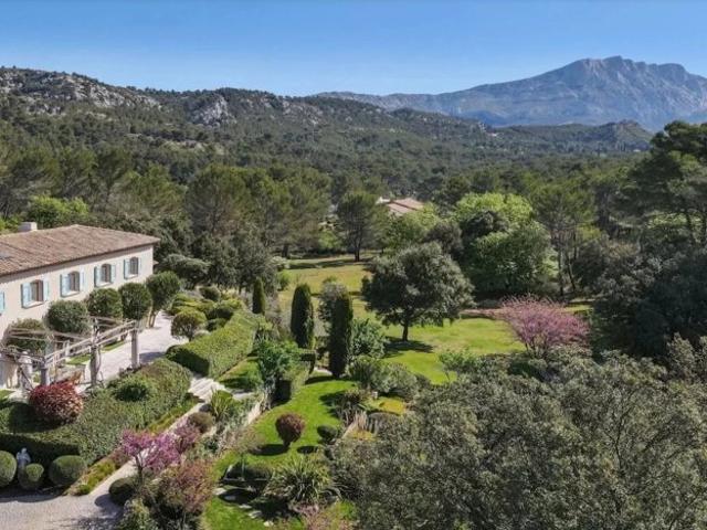 Maison vente à Aix-en-Provence, Le Tholonet