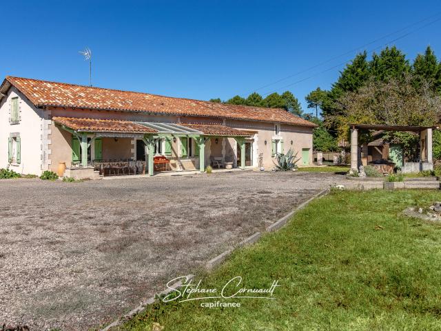 Maison vente à La Faye, Saint-André-de-Double