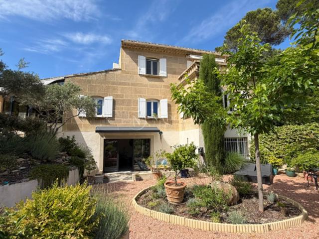 Maison vente à Apt, Taillades