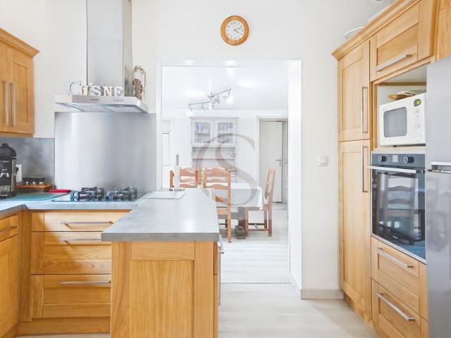 Maison vente à Aix-en-Provence, Sénas