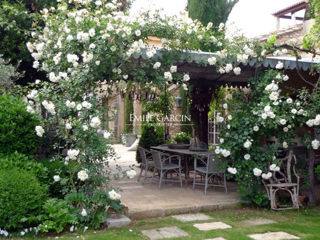 Maison location à Nîmes, Uzès