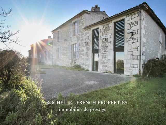 Maison vente à Fontenay-le-Comte, Fontenay-le-comte