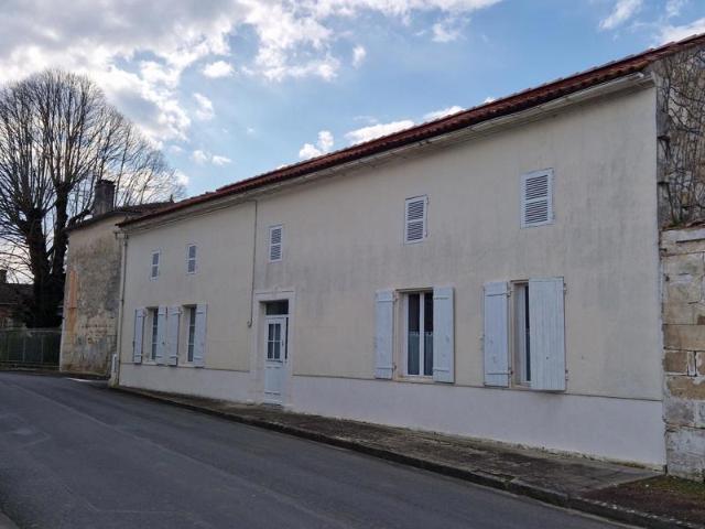 Maison vente à Jonzac, Champagnac