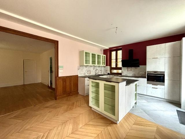 Maison vente à Chalon-sur-Saône, Bourgogne-Franche-Comté