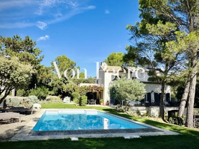 Maison vente à Nîmes, Villeneuve-lès-avignon