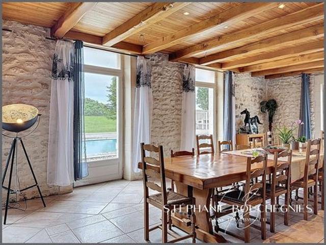 Villa vente à Rochefort, Chaillevette
