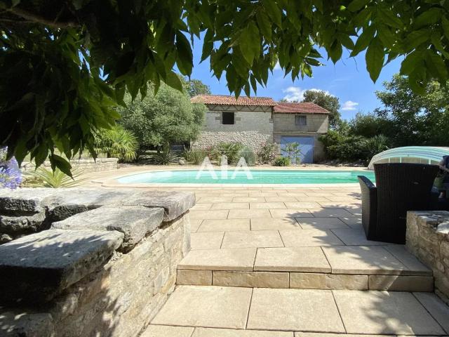 Maison vente à Montmorillon, Voulême