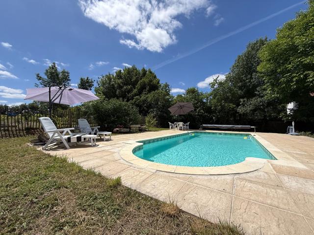 Maison vente à Niort, Hanc