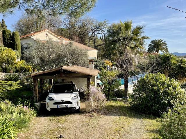 Maison vente à Grasse, La Gaude