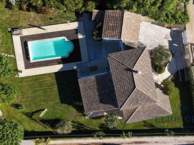 Maison vente à Brignoles, Nans-les-pins