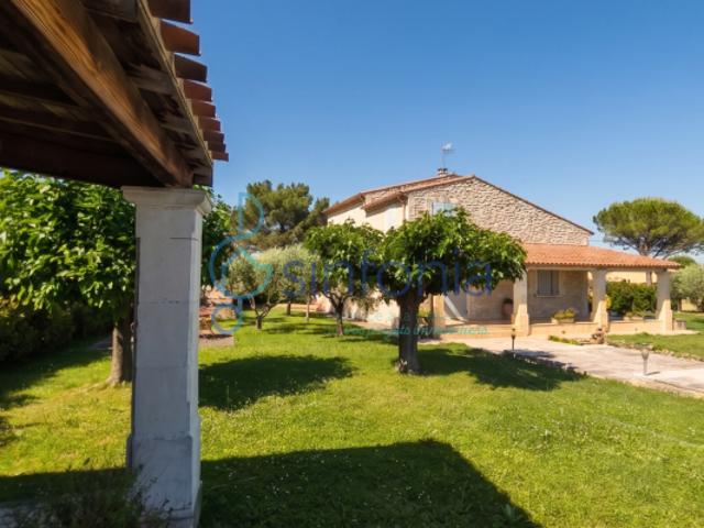 Maison vente à Nîmes, Saint-geniès-de-malgoirès