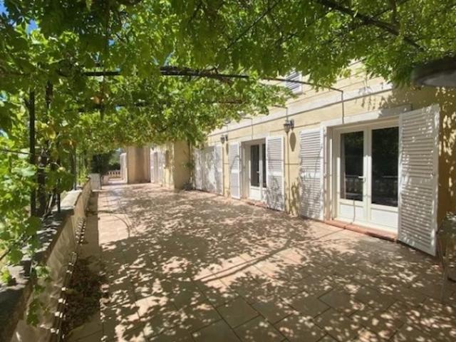 Maison vente à Arrondissement de Toulon, Solliès-pont