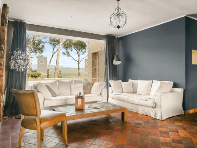Maison vente à Arrondissement de Toulon, La Cadière-d'azur
