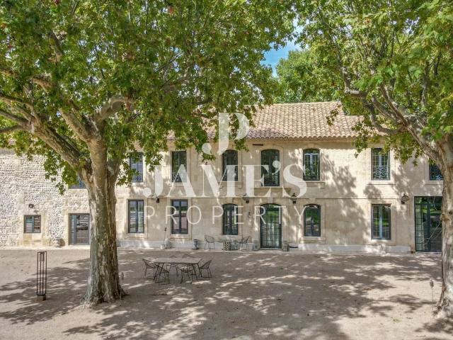 Maison vente à Moulès, Arles