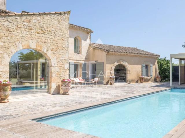 Maison vente à Arles