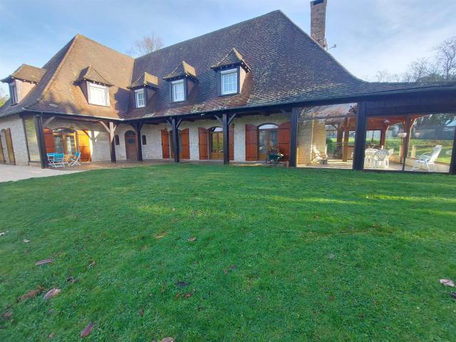 Maison vente à Nontron, Thiviers