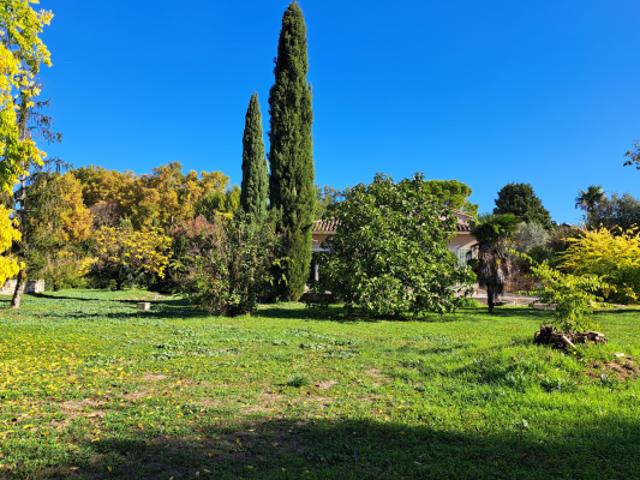 Maison vente à Carpentras, Pernes-les-fontaines