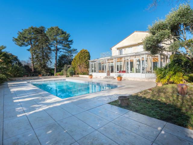 Maison vente à Bordeaux, Carignan-de-bordeaux