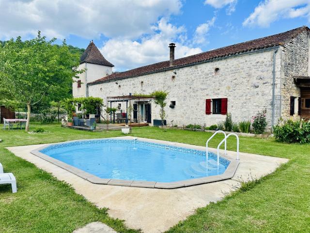 Maison vente à Figeac, Larnagol