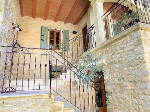 Maison vente à Alès, Barjac