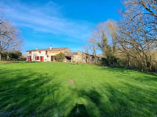 Maison vente à Fontenay-le-Comte, Pays de la Loire