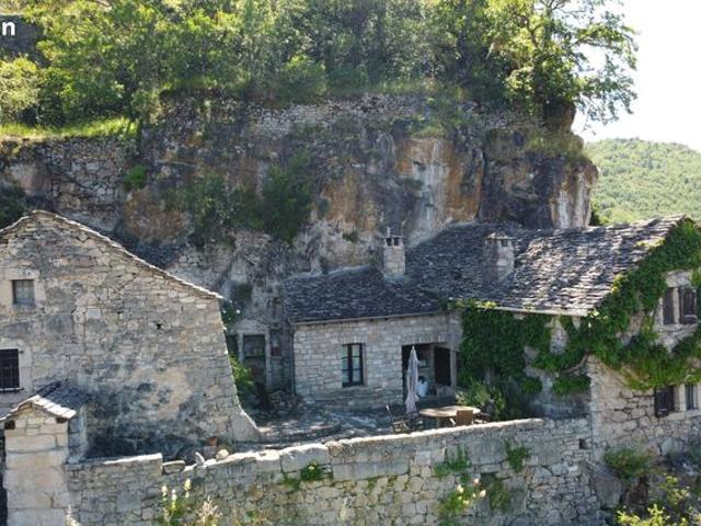 Maison vente à Millau, La Roque-sainte-marguerite