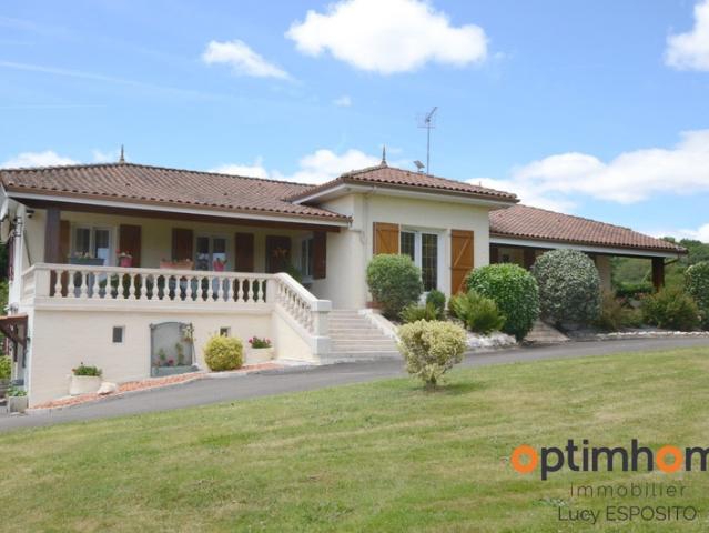 Maison vente à Confolens, Mazerolles