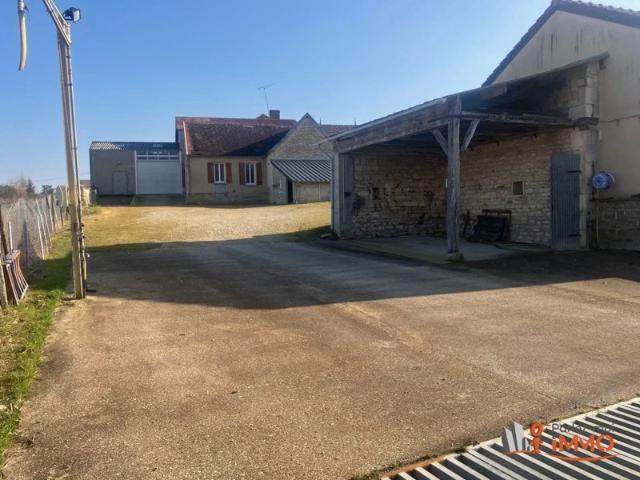 Maison vente à Auxerre, Chablis