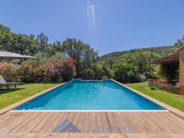 Maison vente à Aix-en-Provence, Le Puy-sainte-réparade