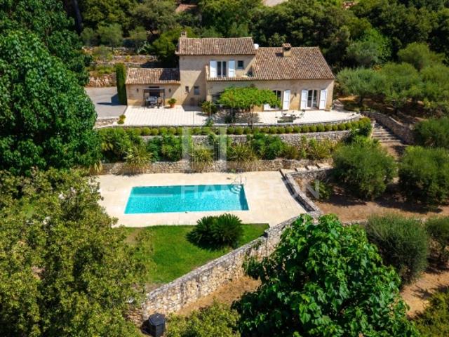 Maison vente à Grasse, Cabris