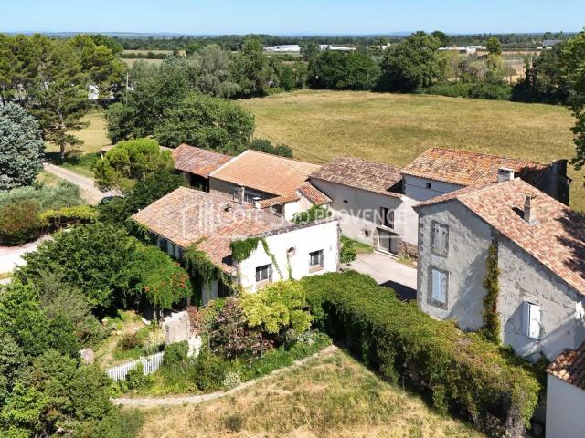 Maison vente à Carpentras, Le Beaucet