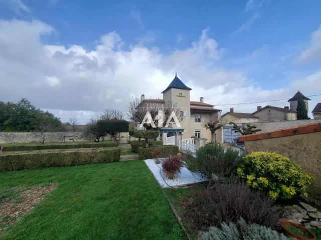 Maison vente à Confolens, Barro