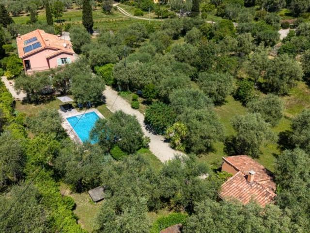 Maison vente à Châteauneuf-Grasse, Alpes-Maritimes