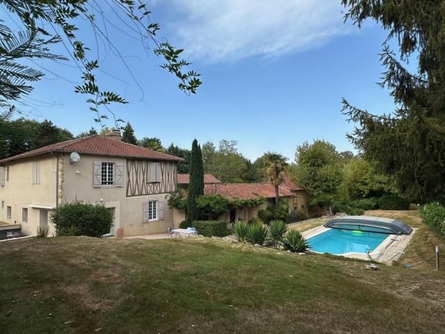 Château vente à Mirande