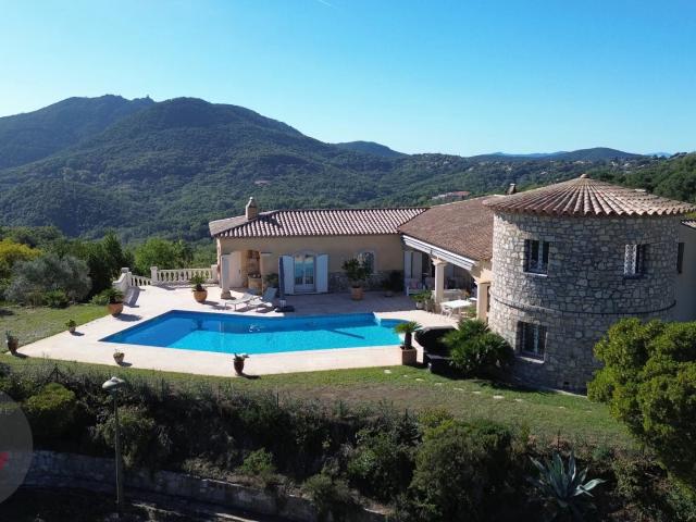 Maison vente à Arrondissement de Draguignan, Les Adrets-de-l'estérel