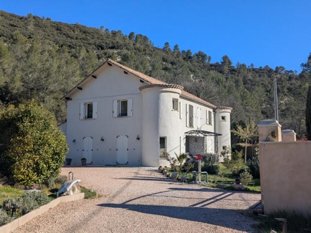 Maison vente à Brignoles, Vins-sur-caramy
