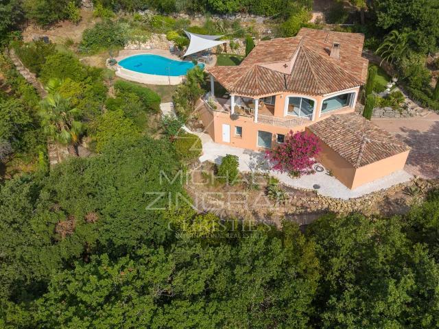 Villa vente à Arrondissement de Draguignan, Les Adrets-de-l'estérel