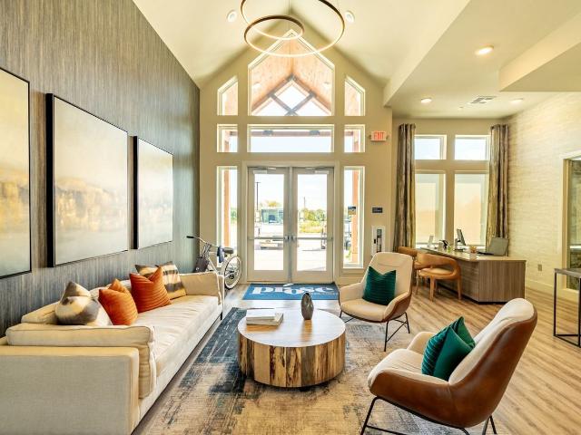 Apartment for rent in Aubrey