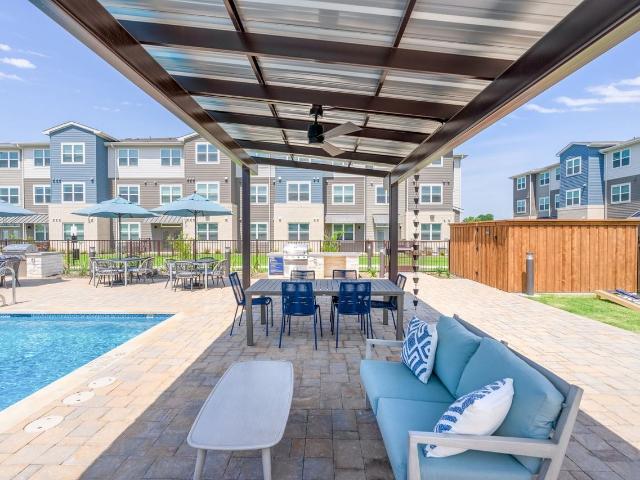 Apartment for rent in Aubrey