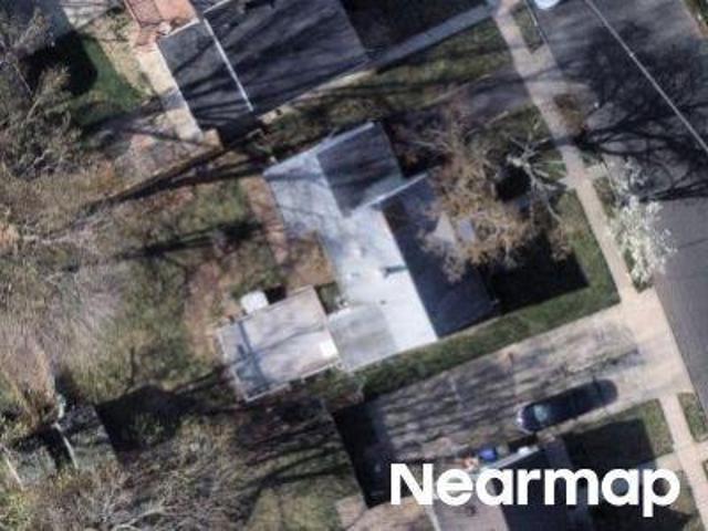 House for sale in Edison, New Jersey